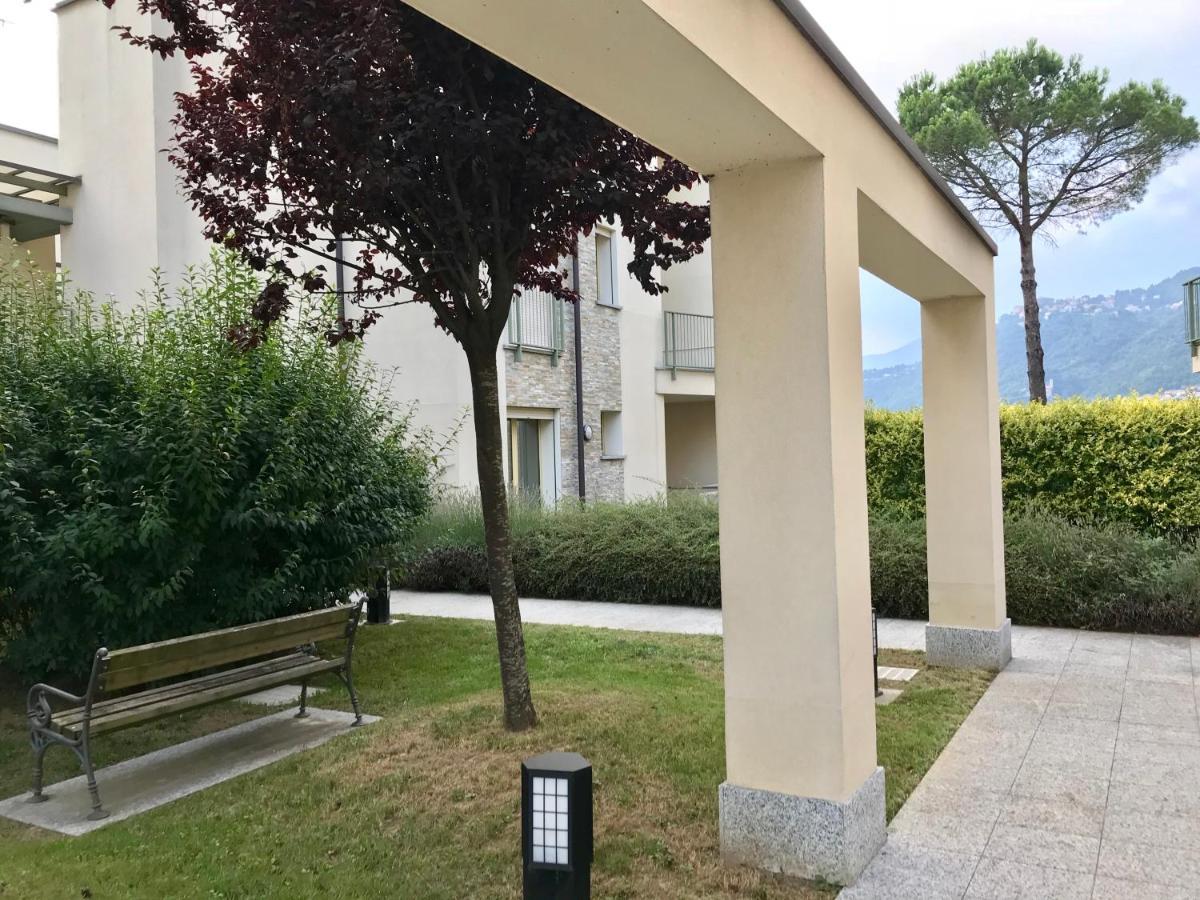 Lake Como View Apartment Екстер'єр фото