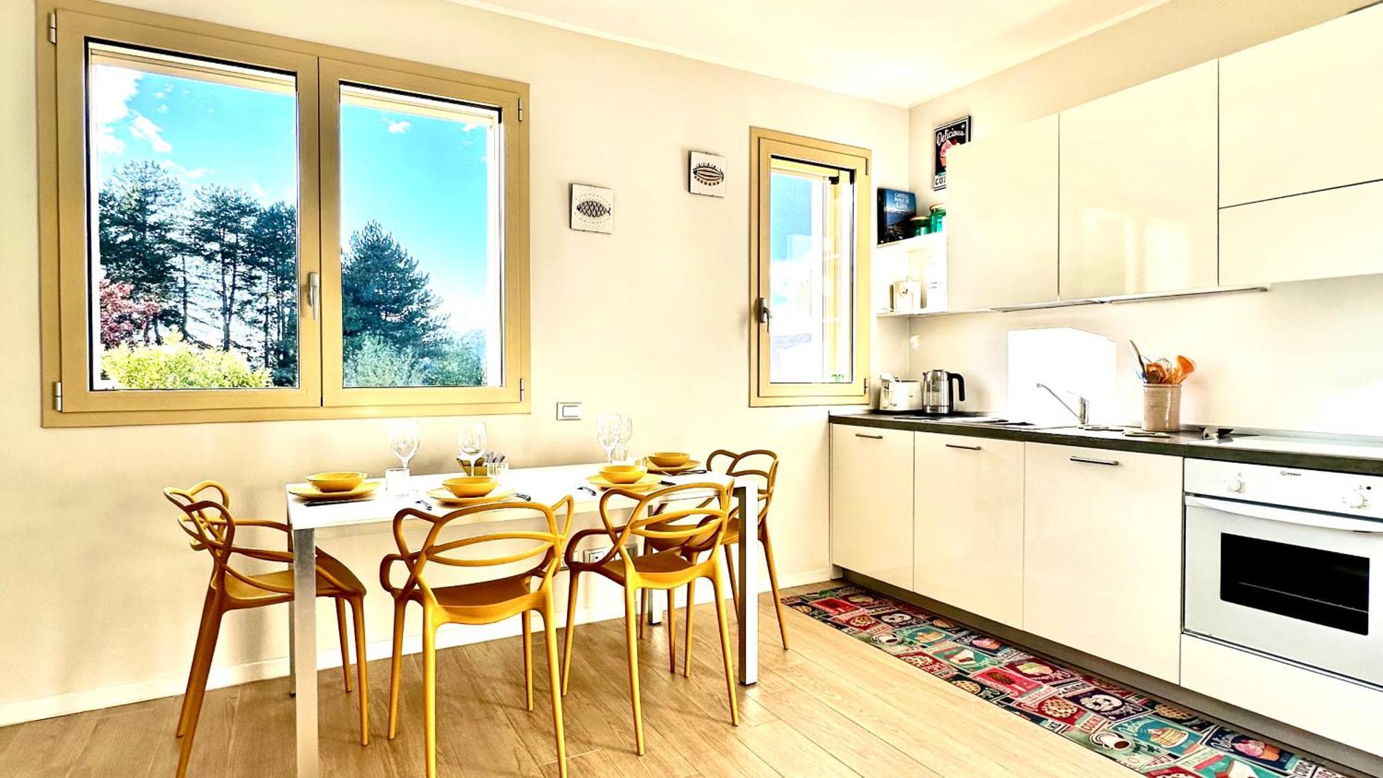 Lake Como View Apartment Екстер'єр фото