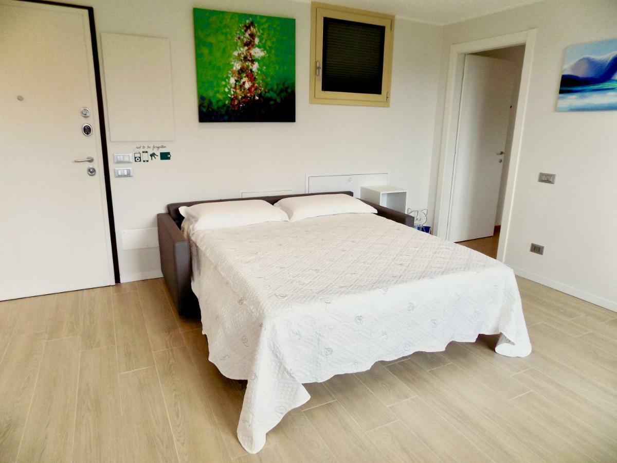 Lake Como View Apartment Екстер'єр фото